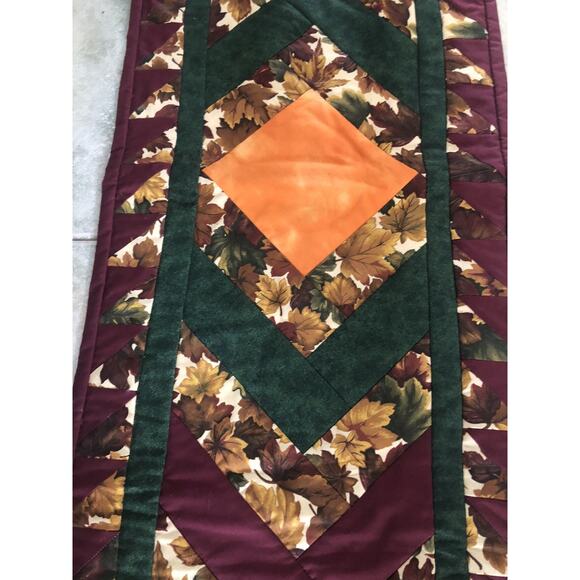 VTG Handmade Harvest Thanksgiving Table Runner Patchwork Quilted Nice Quality - Picture 3 of 8